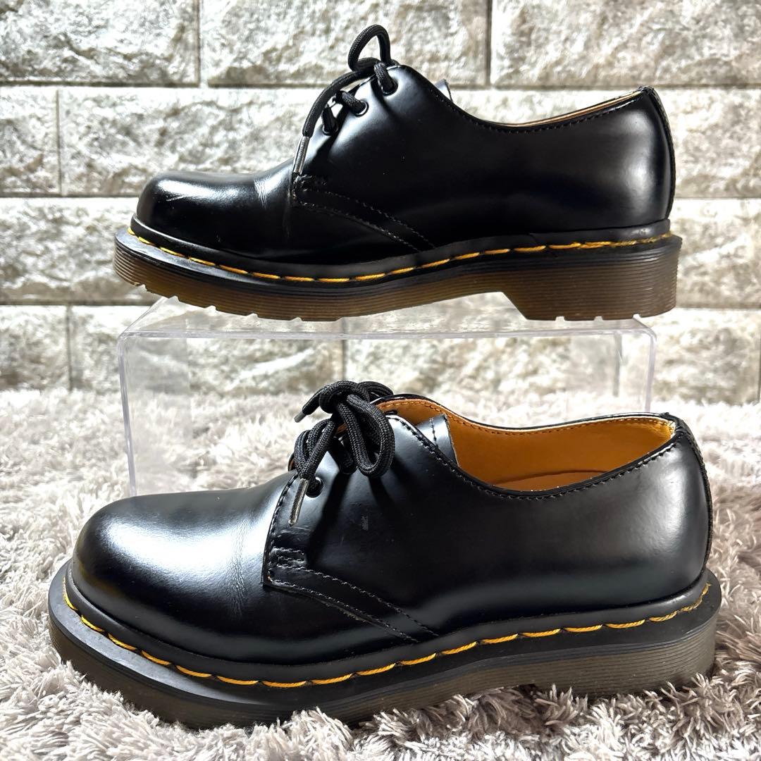 極美品❣️Dr. Martensドクターマーチン 3ホール ポストマン レディース