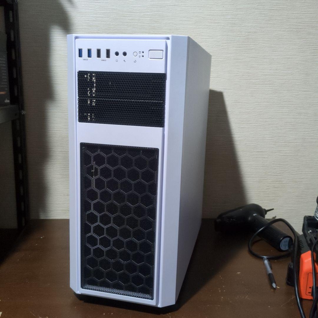 ゲーミングPC rx9070 16gb＆i7 14700f