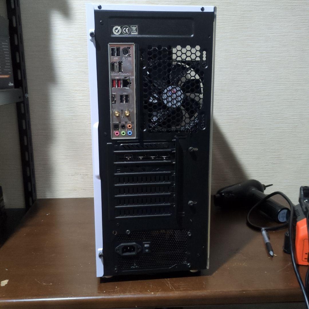 ゲーミングPC rx9070 16gb＆i7 14700f