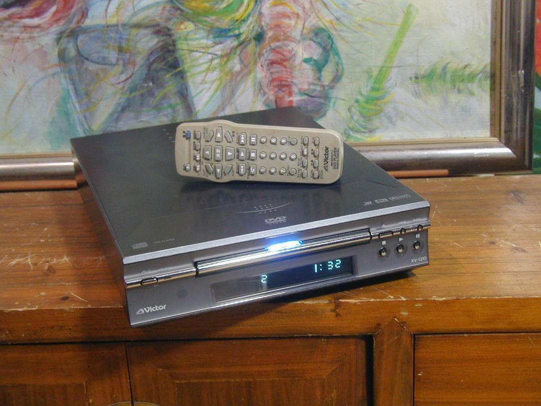 ★ビクター　Victor　XV-Q10 DVD/CDオーディオプレーヤーです。