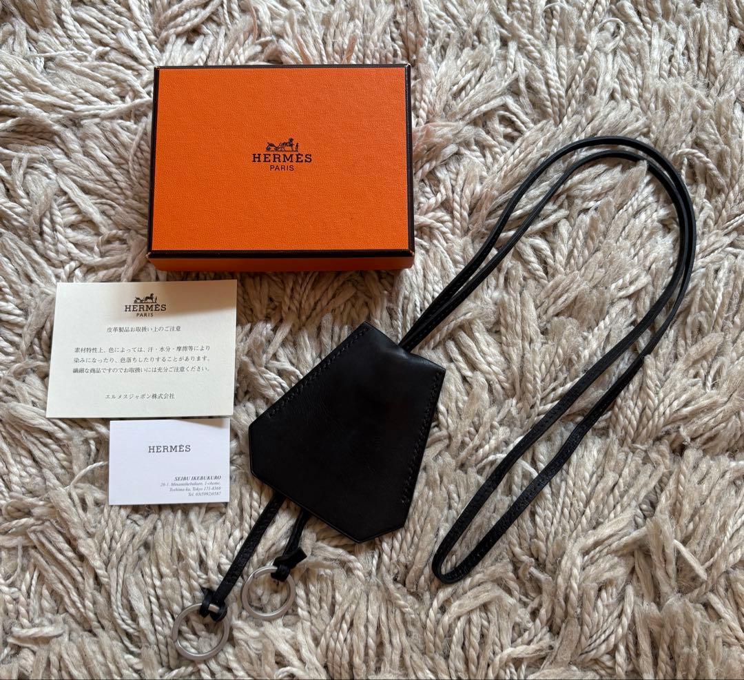 00年 エルメス D刻印 マルジェラ期 クロシェットネックレス HERMES 黒