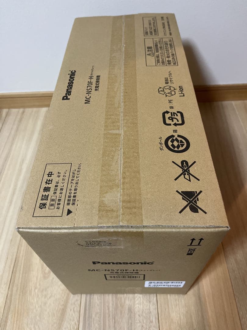 【新品未使用】Panasonic 充電式掃除機 MC-NS70F-H