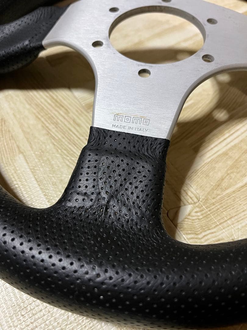 MOMO competition evo 32φ ステアリング