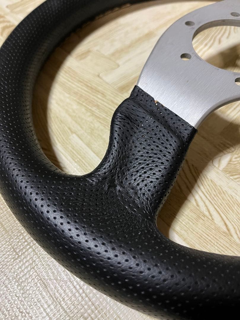 MOMO competition evo 32φ ステアリング