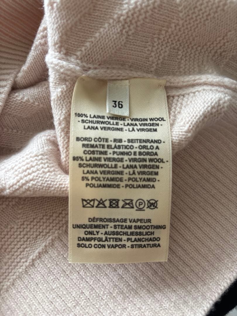 エルメスワンピースVネック 半袖ニット