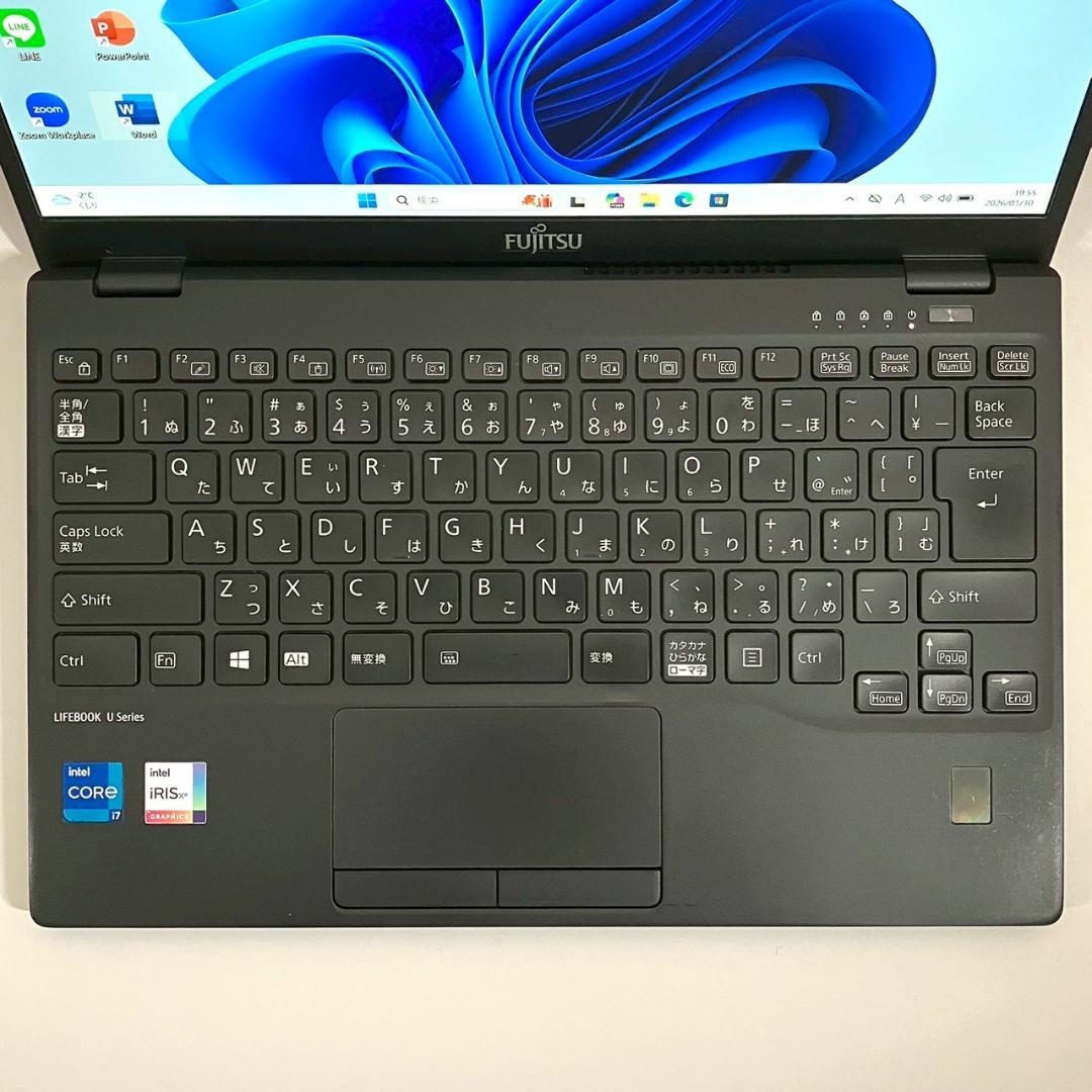 ★超軽量モデル★ Office2024 第11世代Corei7 富士通 477