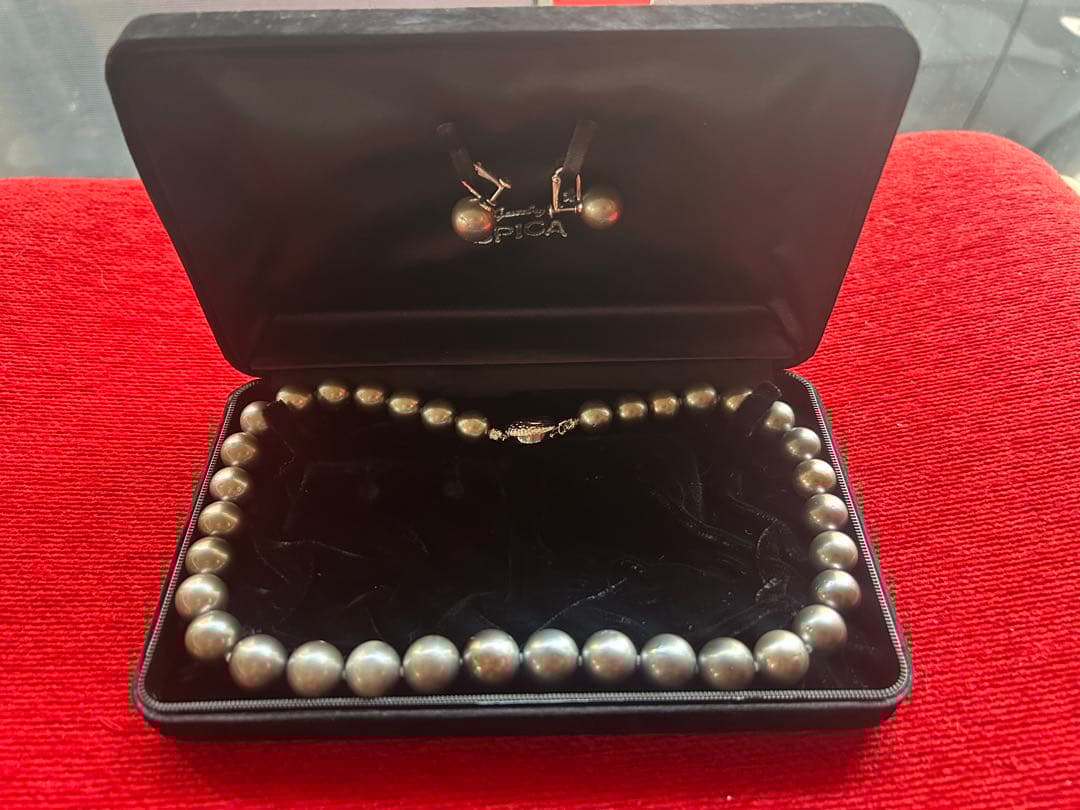 SPICA 黒真珠ネックレス＆イヤリングセット　WGK14