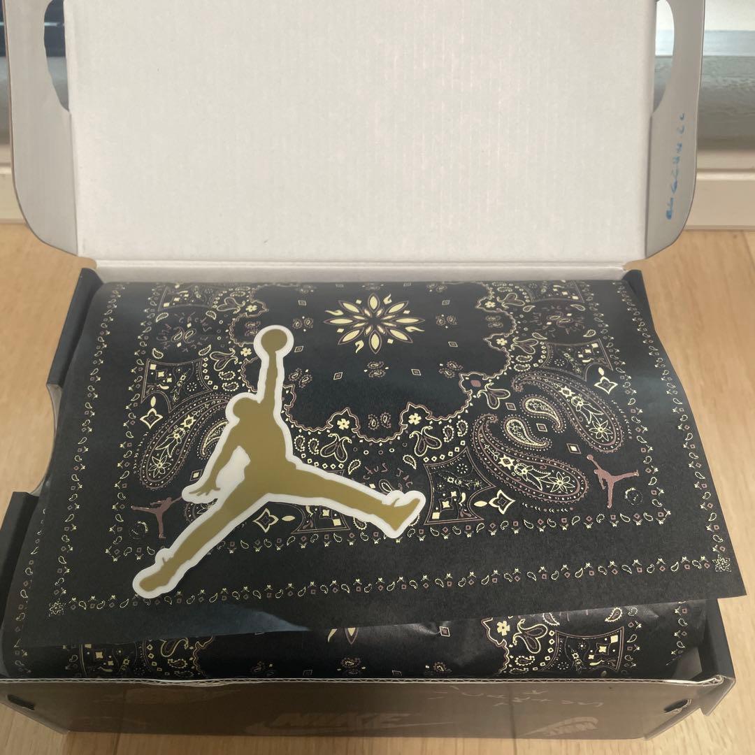 トラヴィススコット　エアジョーダン1 ブラックファントム