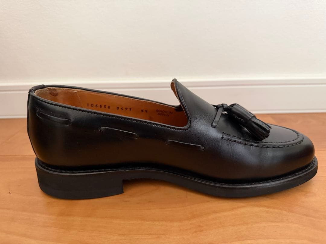 Berwick タッセルローファー ブラック　8491