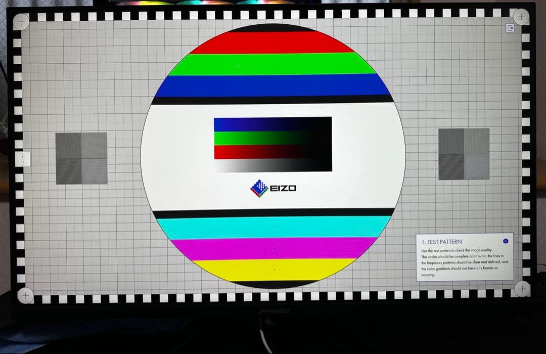 モニター台 Japannext 31.5 4k 144Hz