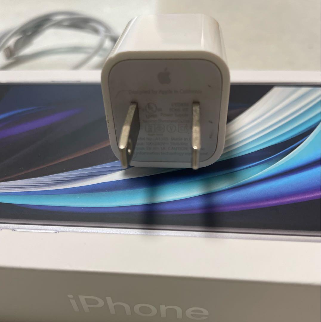 Apple iPhone SE (第2世代) ホワイト 128GB SIMフリー