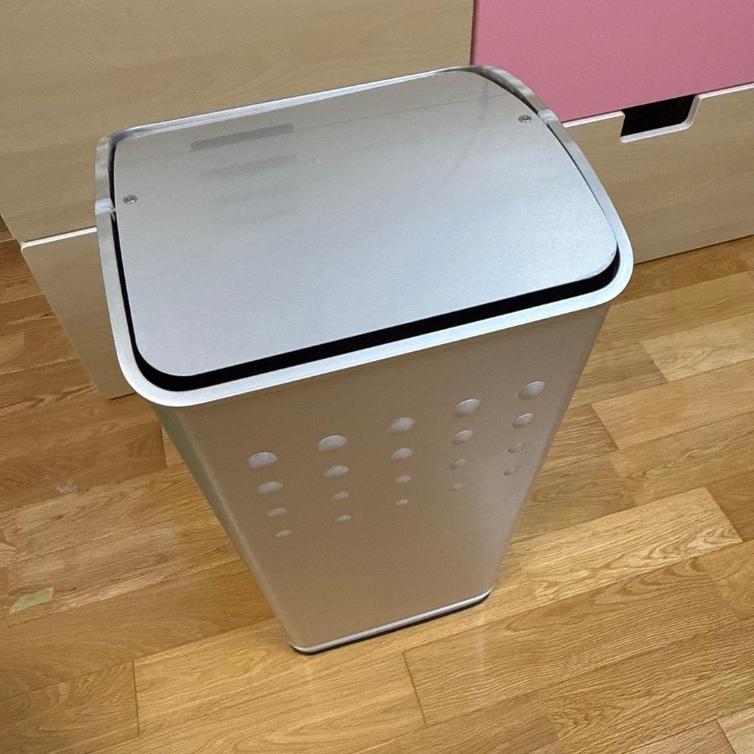 MAST社 マスト社 ギリシャ製 ダストボックス