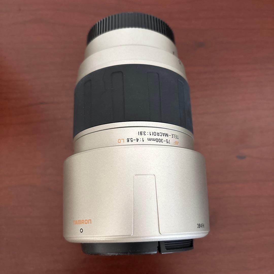 MINOLTA Switch 8フィルムカメラ TAMRONレンズ付きバッグ付き