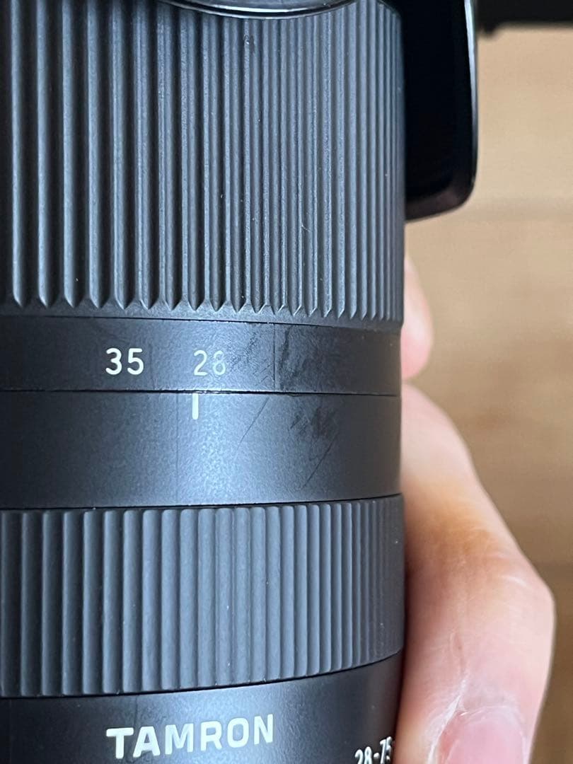タムロン 28-75mm F/2.8 ソニーE