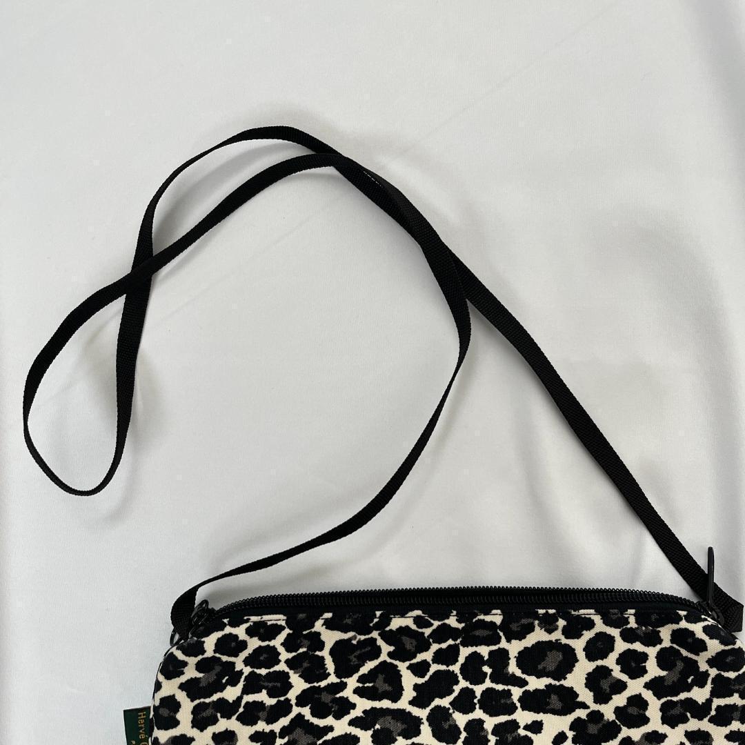 超美品 エルベシャプリエ ナイロンスクエアショルダー ナイロン パンサーブラン