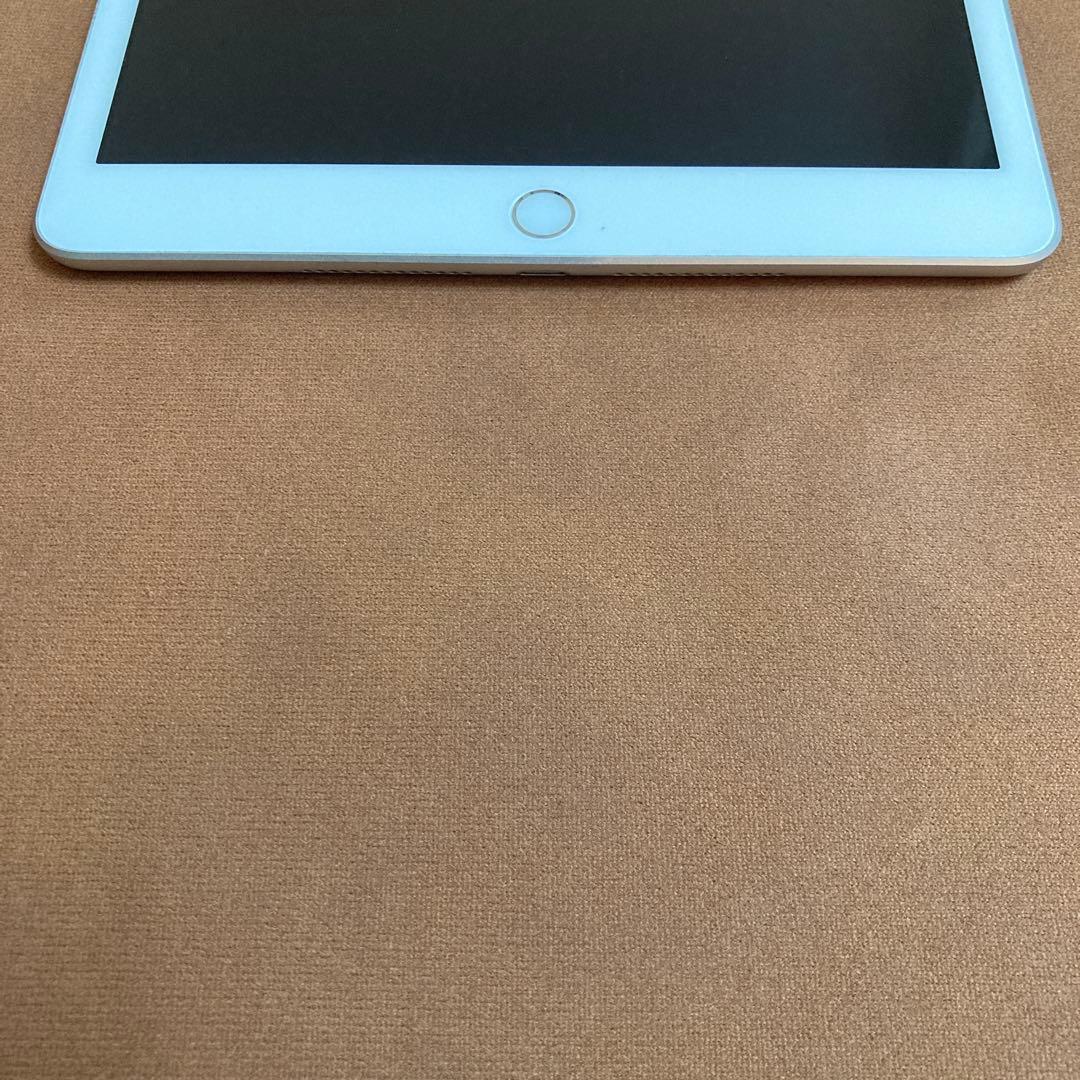 444【早い者勝ち】iPad8 第8世代 32GB WIFIモデル☆