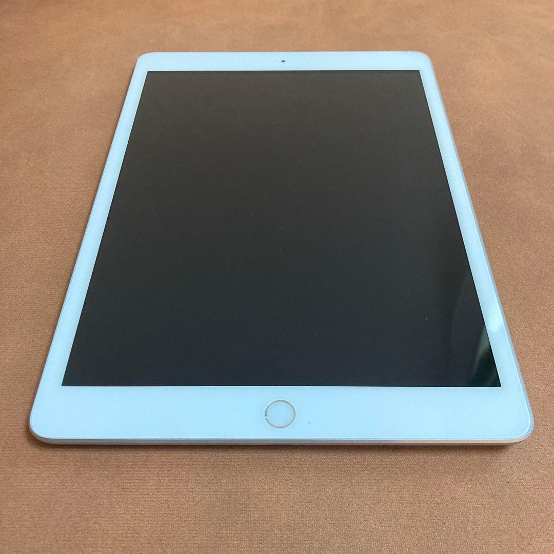 444【早い者勝ち】iPad8 第8世代 32GB WIFIモデル☆