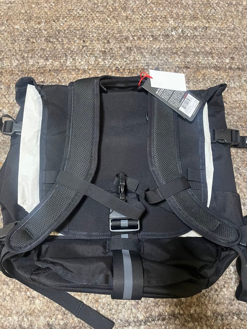 新品未使用　WARSAW MEDIUM（ワルシャワ ミディアム） ブラック