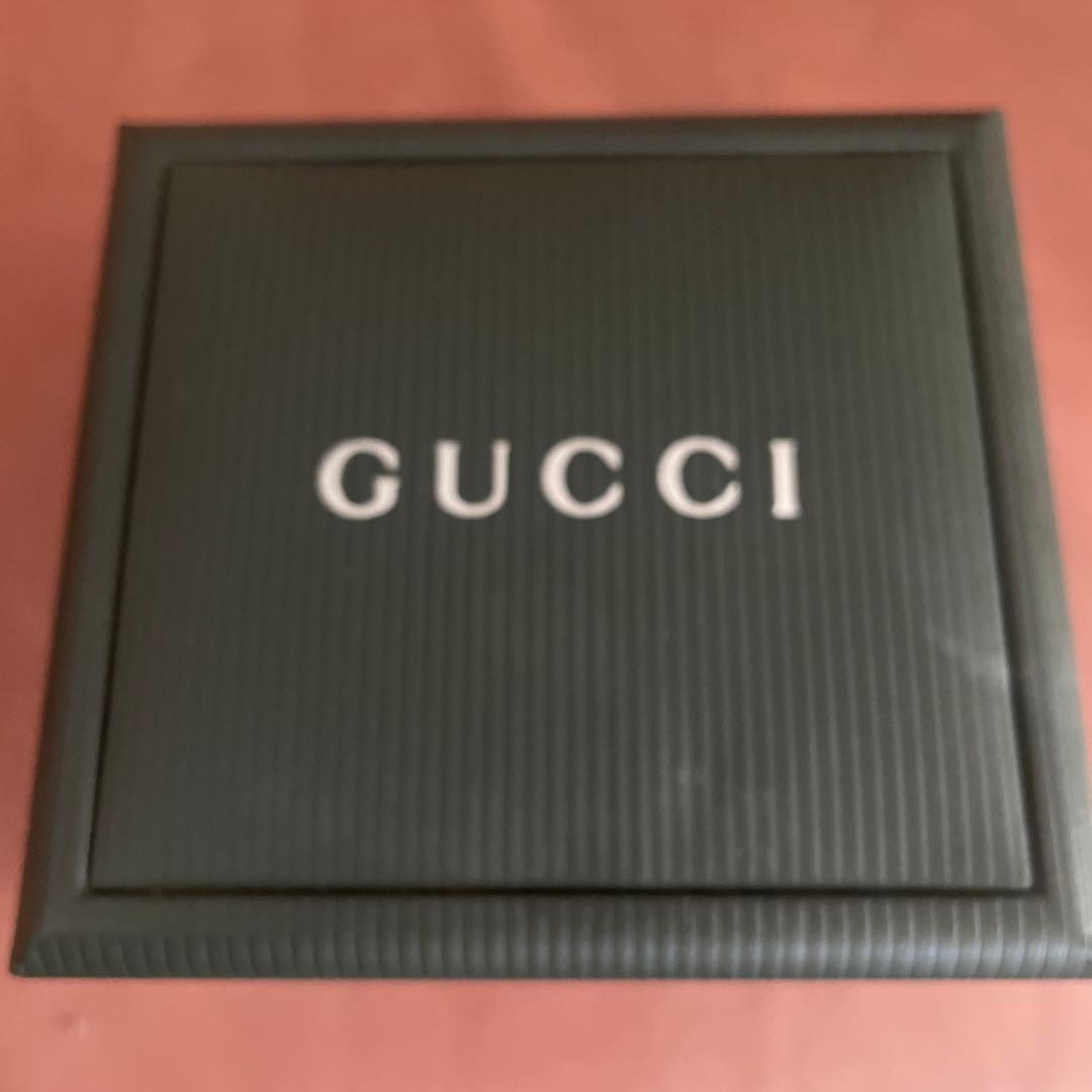 GUCCI ゴールド クォーツ 腕時計