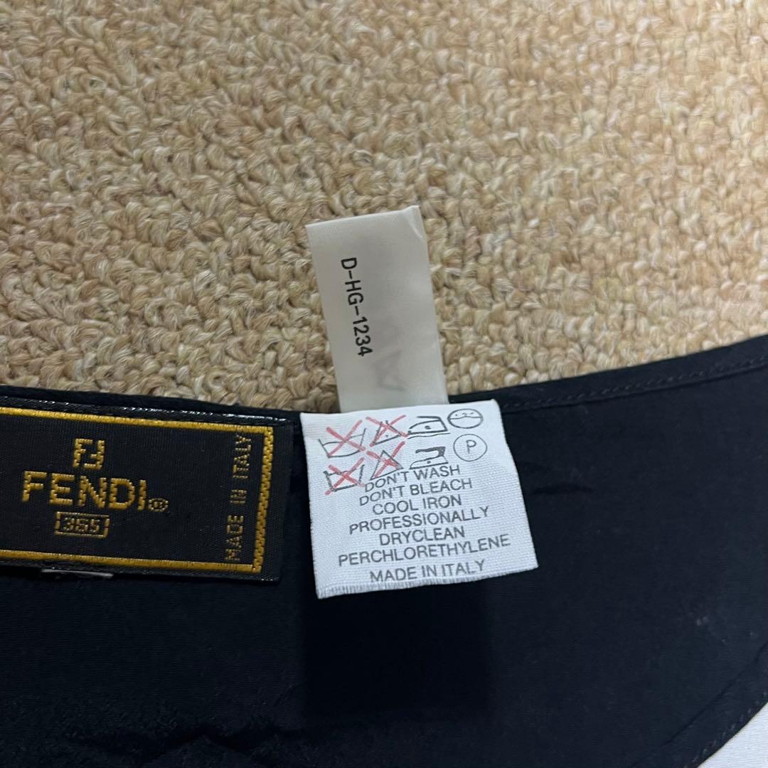 FENDI Big logo silk Tシャツ 刺繍 シルク フェンディ