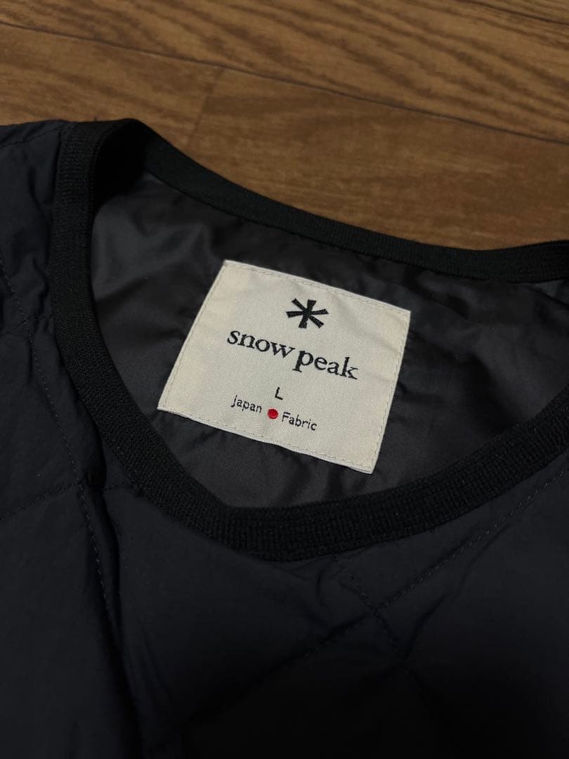  peak キルティングベスト ダウンベスト ほぼ新品未使用