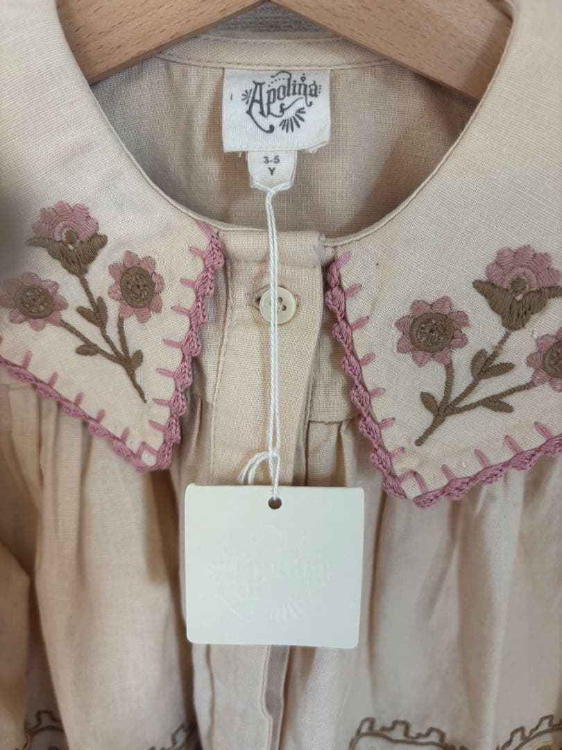 m*a様 即完品Apolina 25aw Blouse 3-5Y