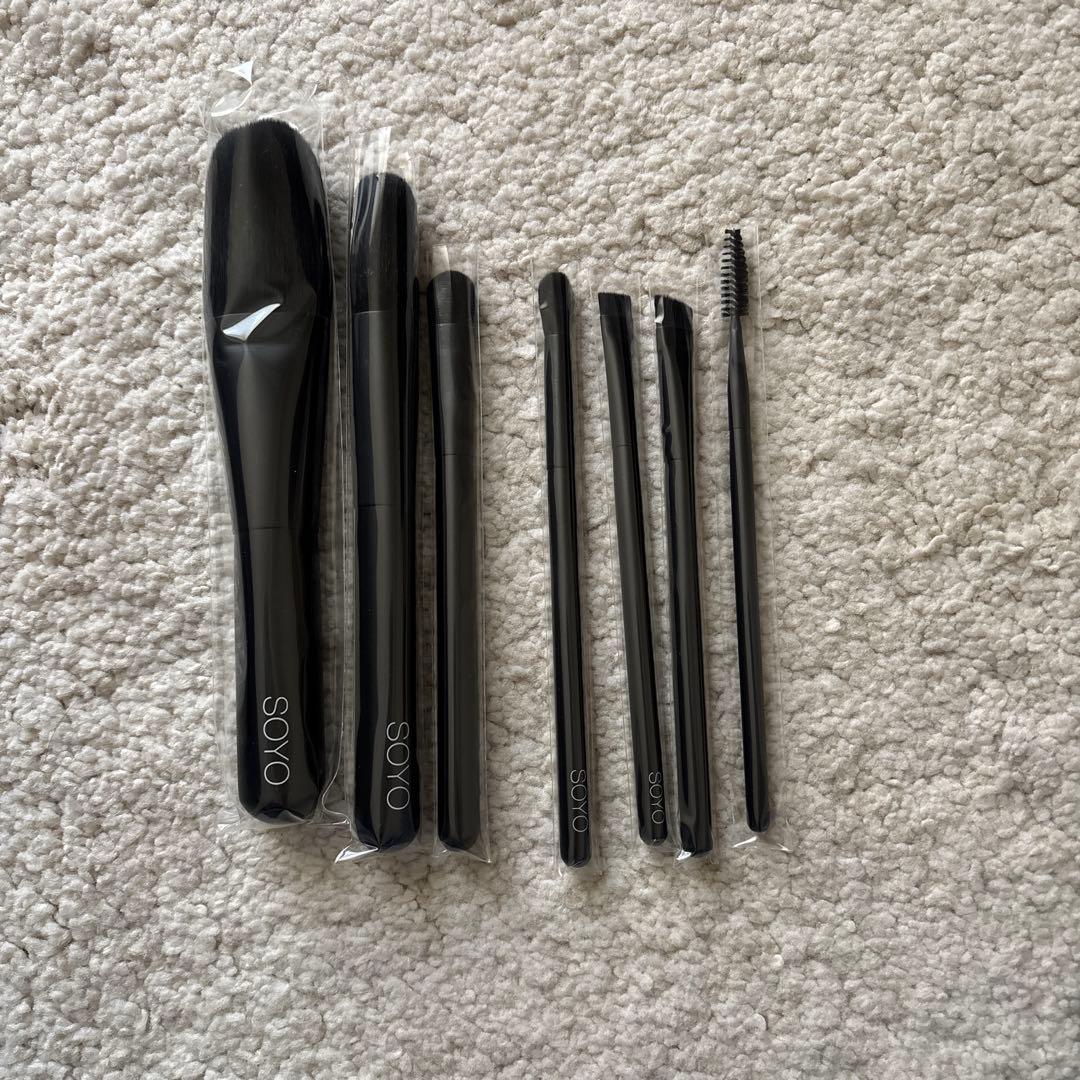 小田切ヒロさん　SOYO メイクブラシ7本セット