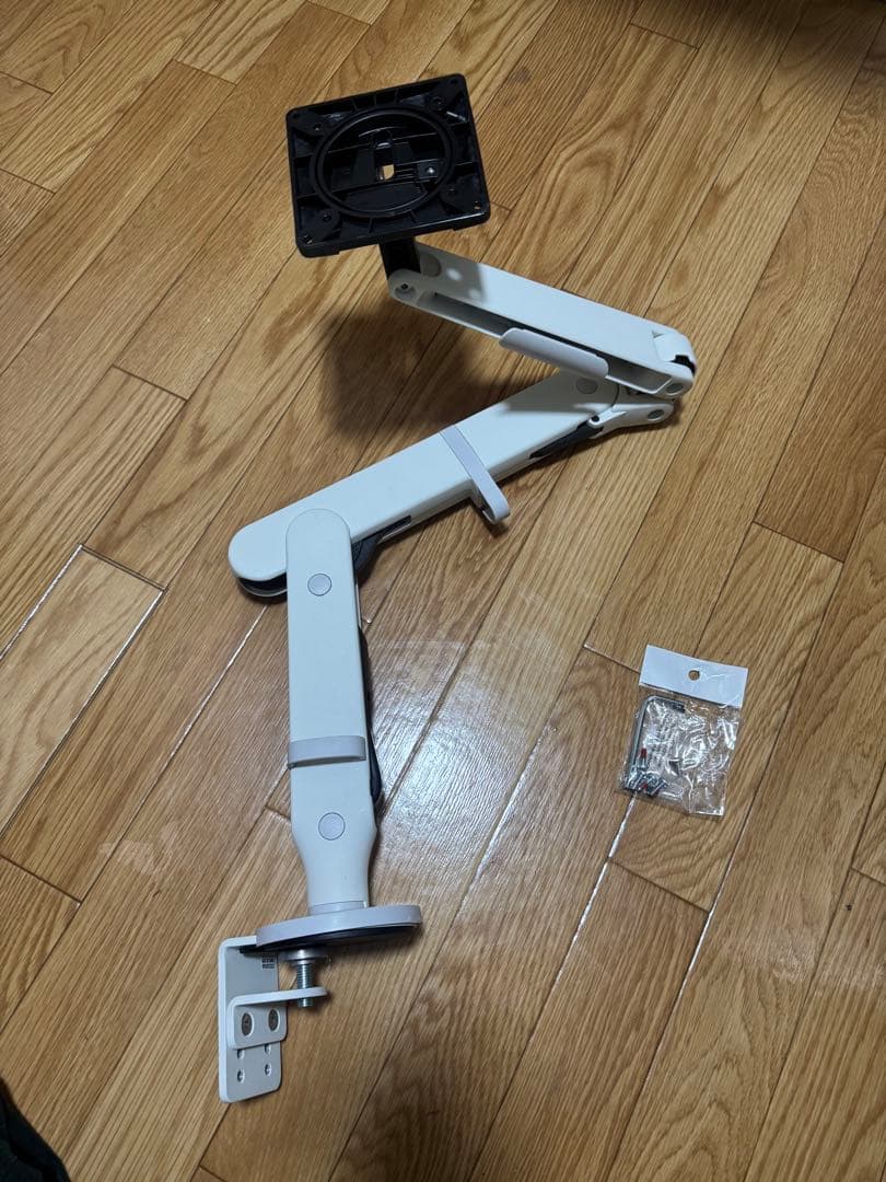 Herman Miller ハーマンミラー　オーリン　白　モニターアーム