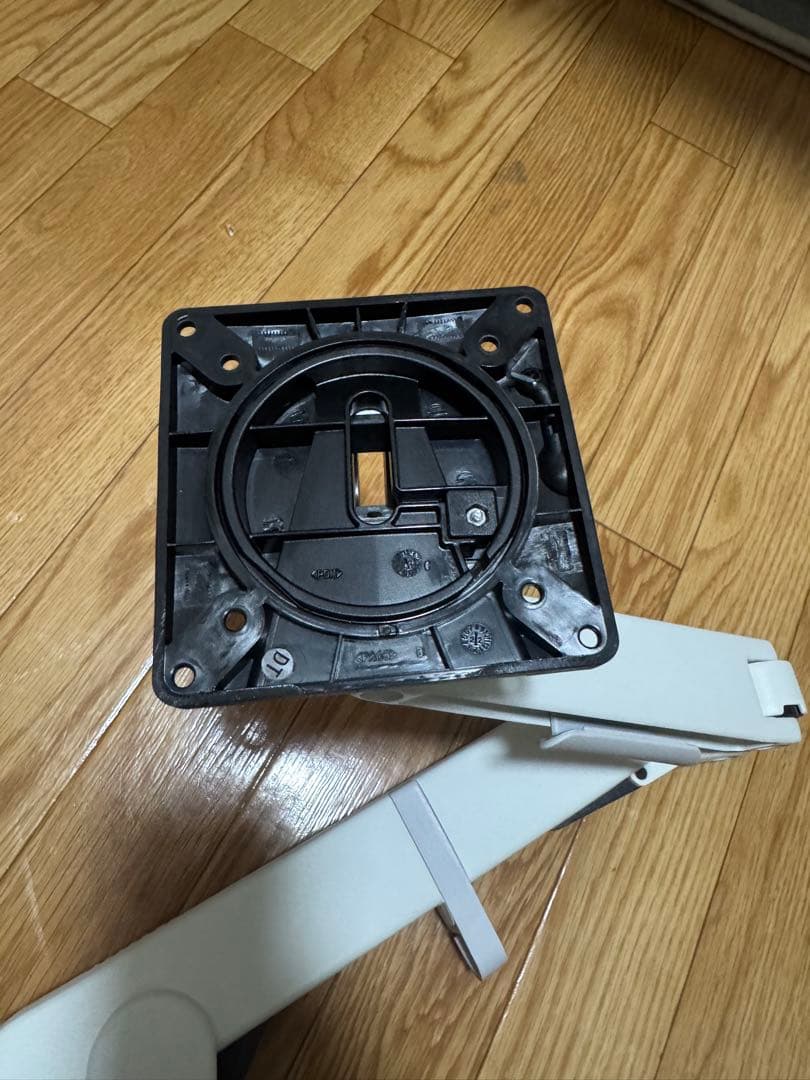 Herman Miller ハーマンミラー　オーリン　白　モニターアーム