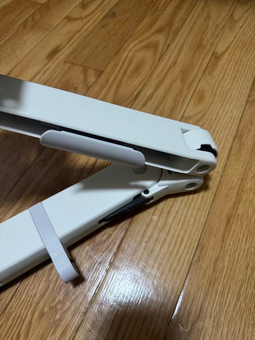 Herman Miller ハーマンミラー　オーリン　白　モニターアーム