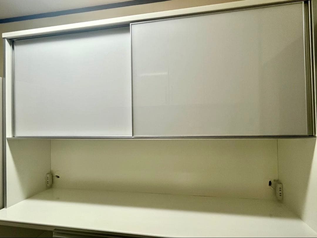 大川家具 ホワイト食器棚 210センチ 幅180センチ