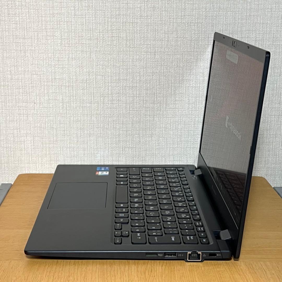 DYNABOOK G83/HS i5第11世代16GBメモリ