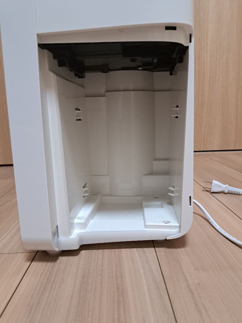 シャープ 除湿機 2020年製 CV-L71-W 衣類乾燥