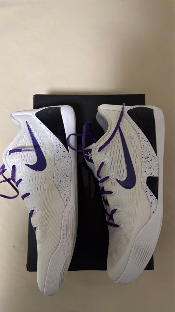 ラ*ン様 KOBE 9 ELITE LOW EM Protro 白×紫 29cm