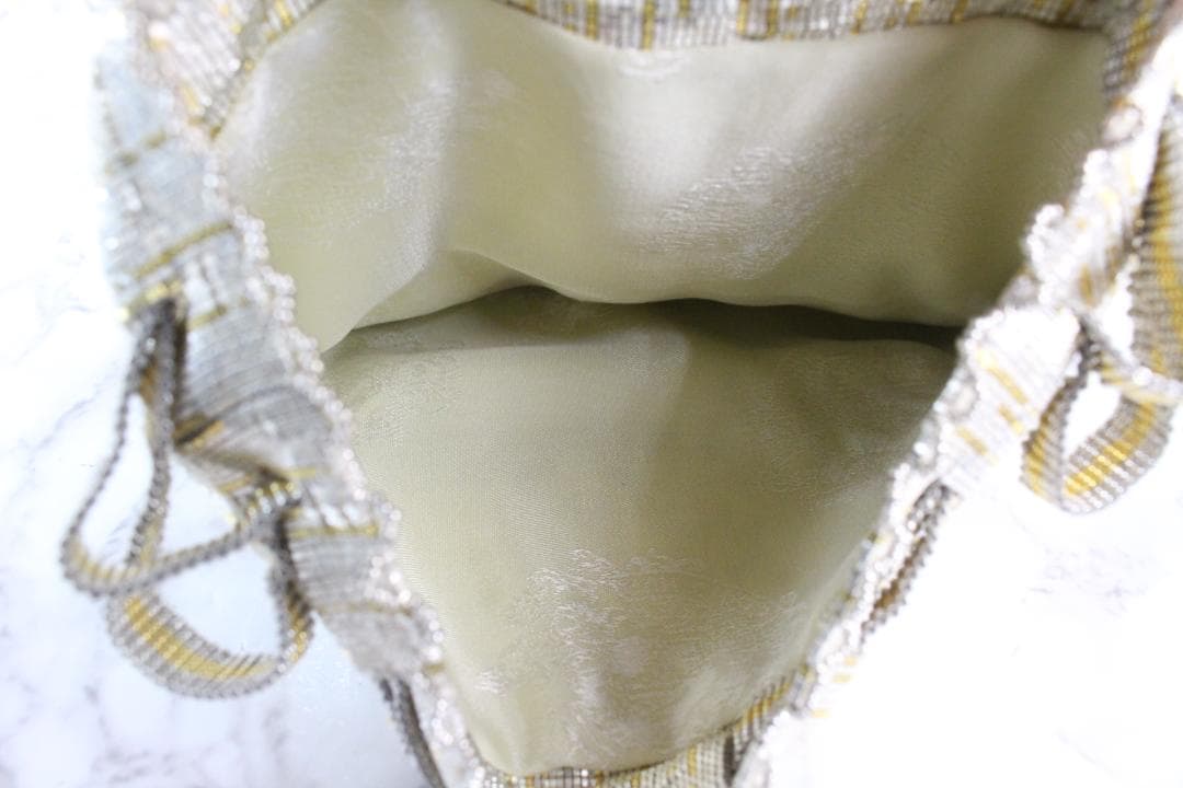 ♡Karat キャラット メタルビーズバック 巾着 ポーチ ゴールド系 ケース付