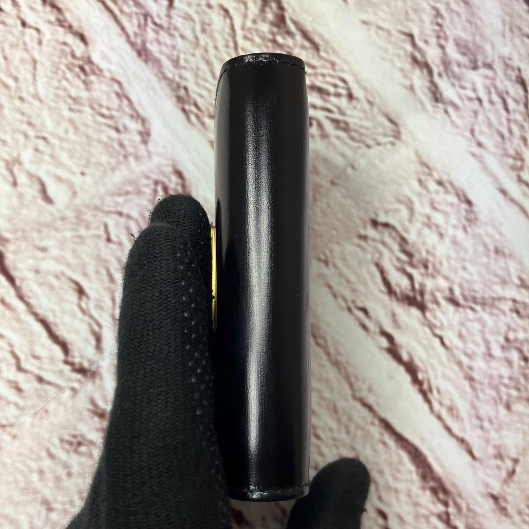 新品・未使用✨フェラガモ ガンチーニ ゴールド金具 ロゴ刻印 レザー キーケース