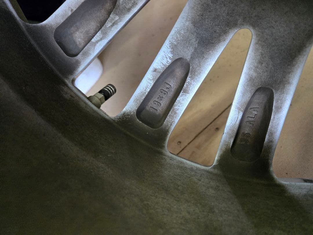 cell　レクサス LS純正ホイールタイヤ　センサー付き　19インチ