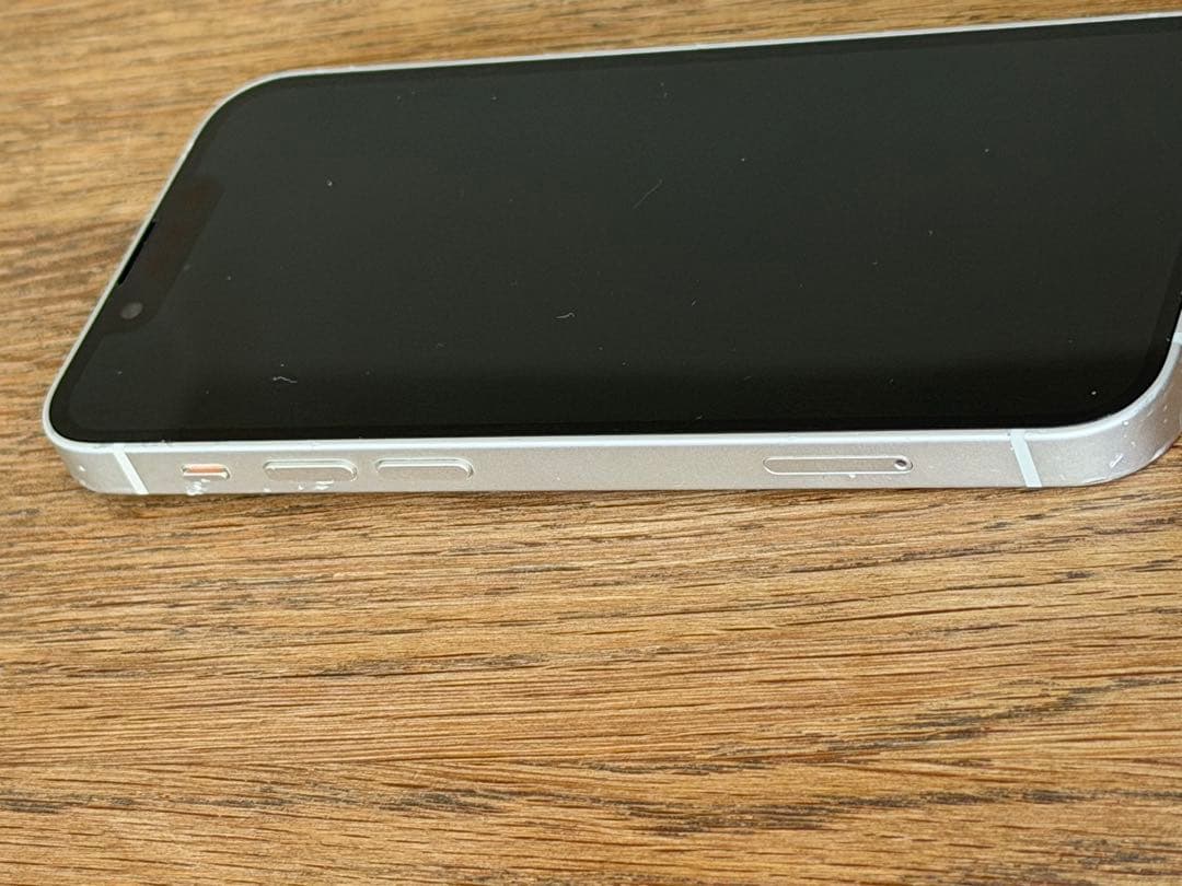 iPhone 13 mini ホワイト　128GB simフリー　充電不具合