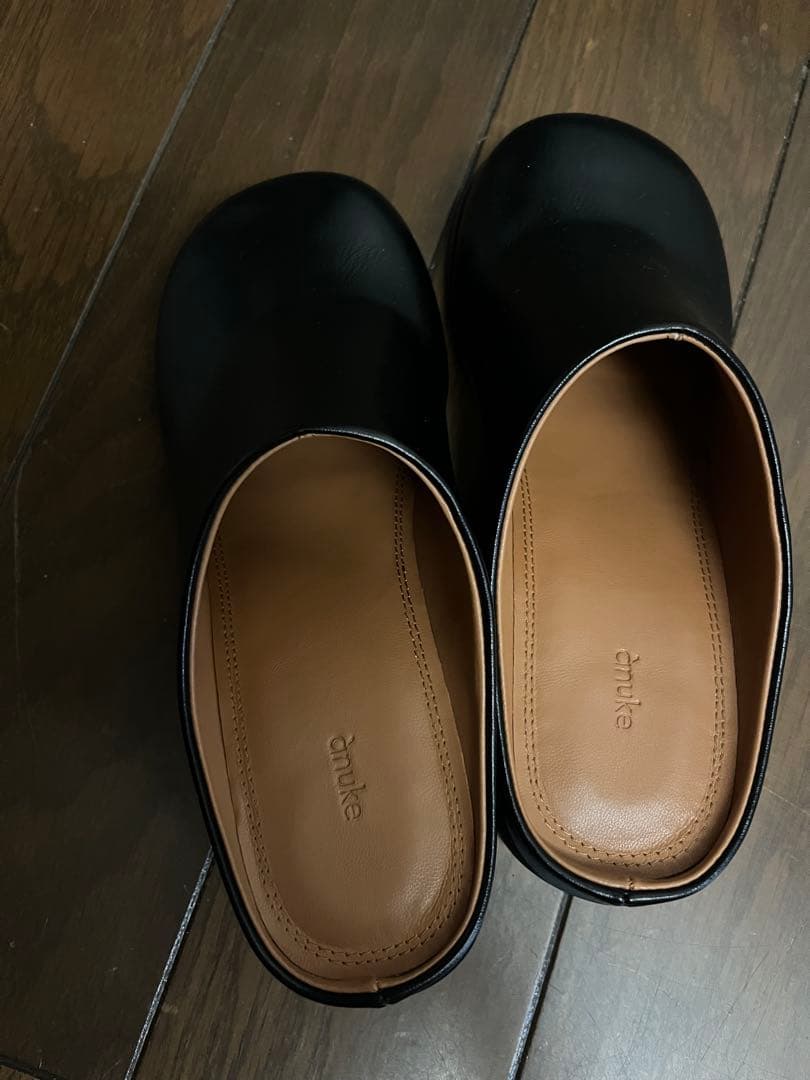 anuke アンヌーク　エコレザーヒールスリッポン