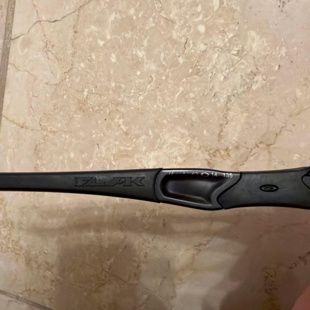 オークリー　FLAKサングラス