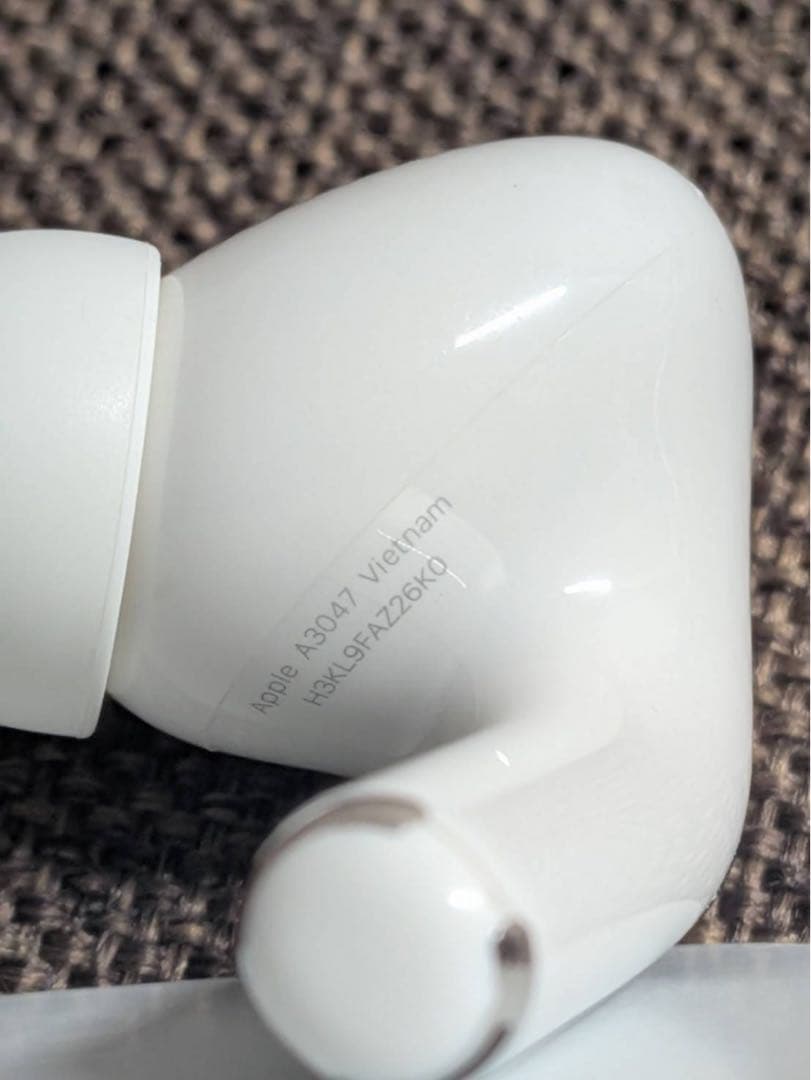 右耳 Apple AirPods Pro 第2世代 正規品 片耳899