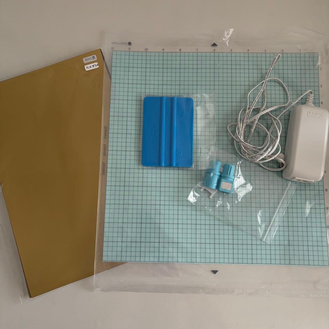 Silhouette Cameo 5αカッティングマシン ピンク