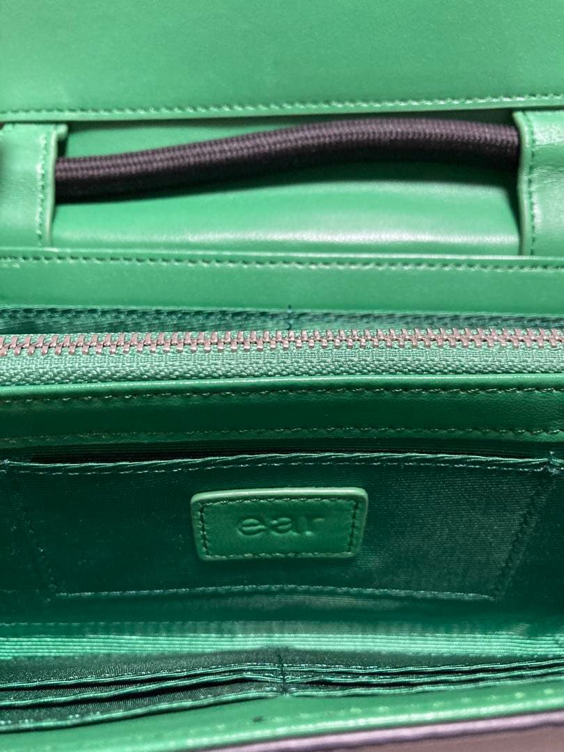 PEZ(ペッツ)×ear 刺繍ウォレットショルダーバッグ イアパヒヨネ サイケ