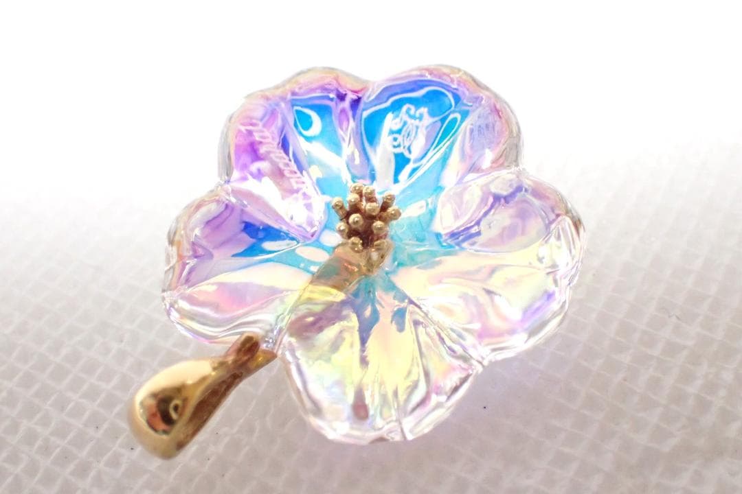 100/美品K18 750 バカラ×ゲラン コラボ 桜 イリゼ ペンダントトップ