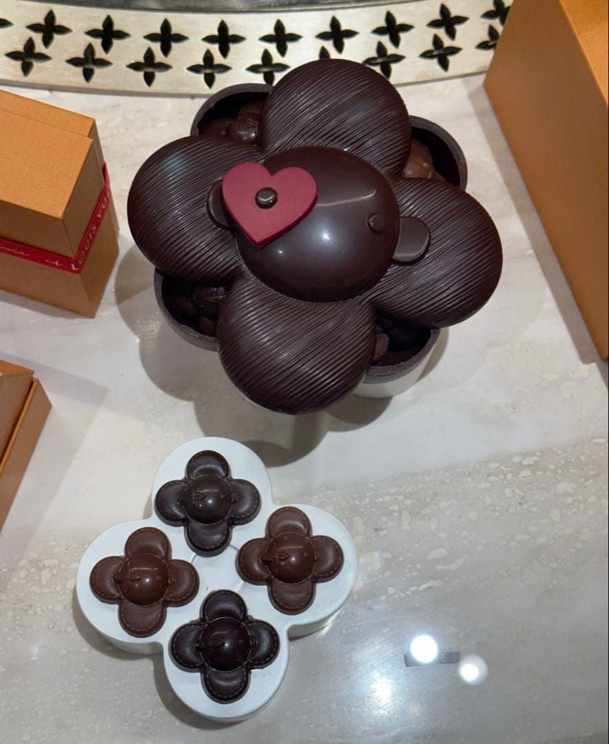 【日本未入荷】Louis Vuitton ヴィヴィエンヌ チョコレート ショコラ
