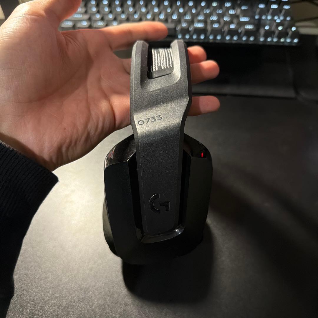 ヘッドホン Logicool G733