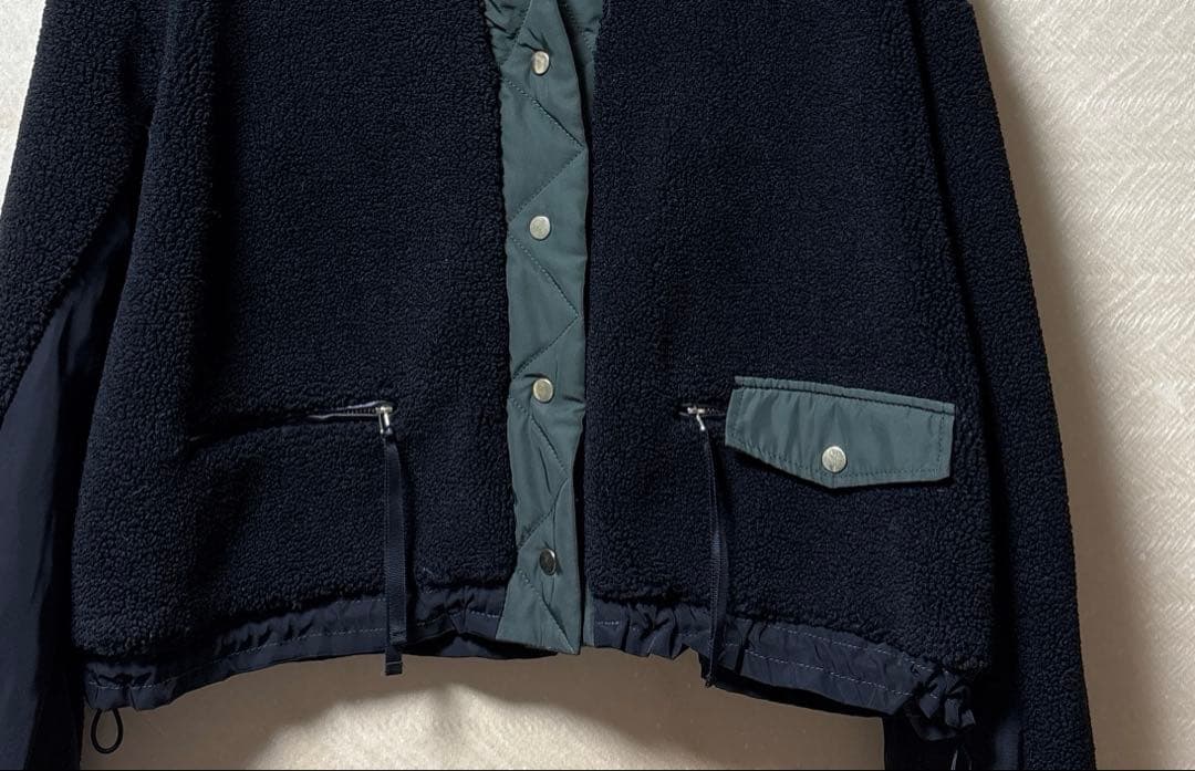 Eimee Lawバックフリルショートボアブルゾン 黒