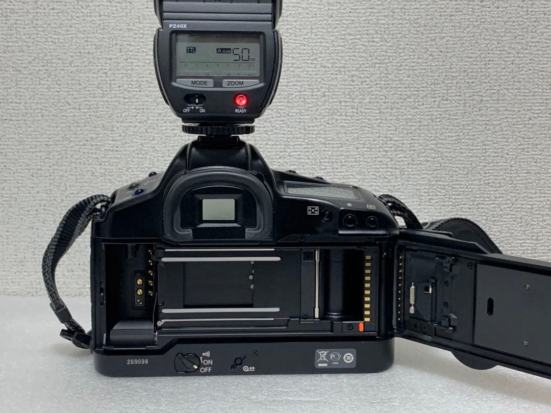 フィルムカメラ Canon EOS 1v SUNPAK PZ40X