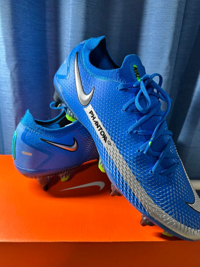 即購入・値下げ⭕️ Nike Phantom GT SGサッカースパイク