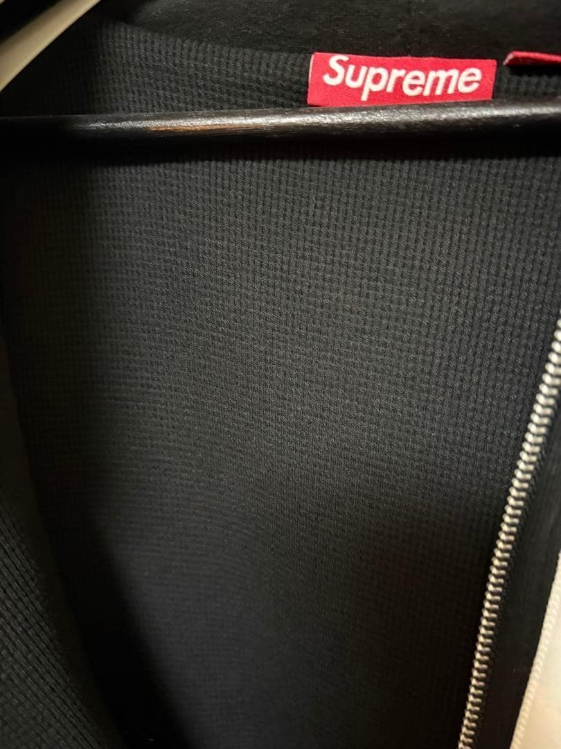 セール！ブラック フルジップパーカー